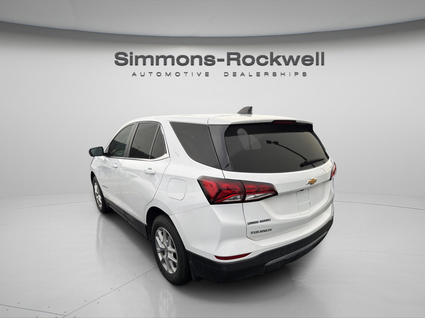 Used 2023 Chevrolet Equinox LT w/ LPO, Floor Liner Package image 28