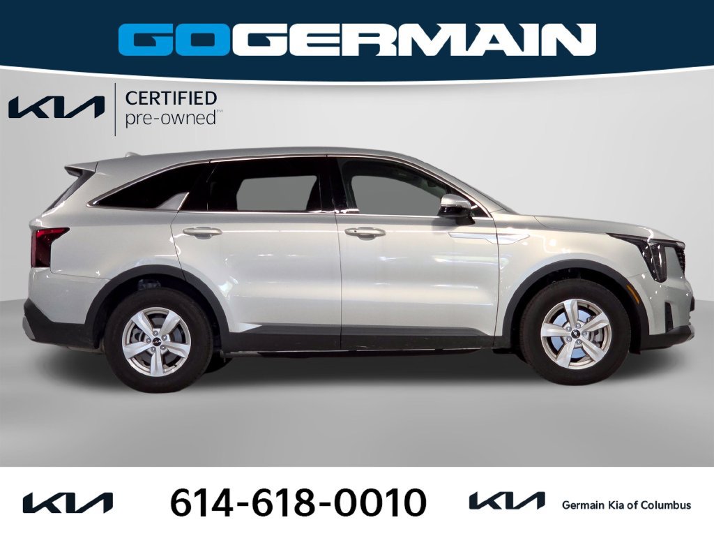Certified 2026 Kia Sorento LX FWD image 7