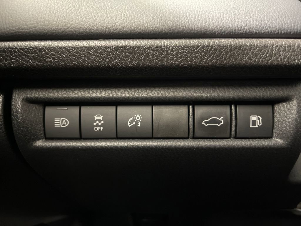 Certified 2025 Toyota Camry XSE FWD image 28