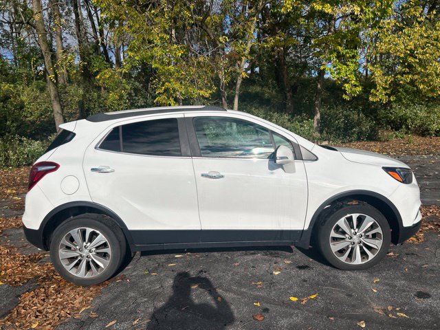 Used 2019 Buick Encore Preferred AWD/4WD image 2