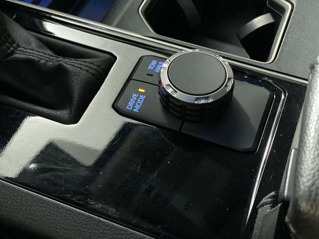 Used 2024 Toyota Tundra SR5 w/ SR5 Premium Package image 41