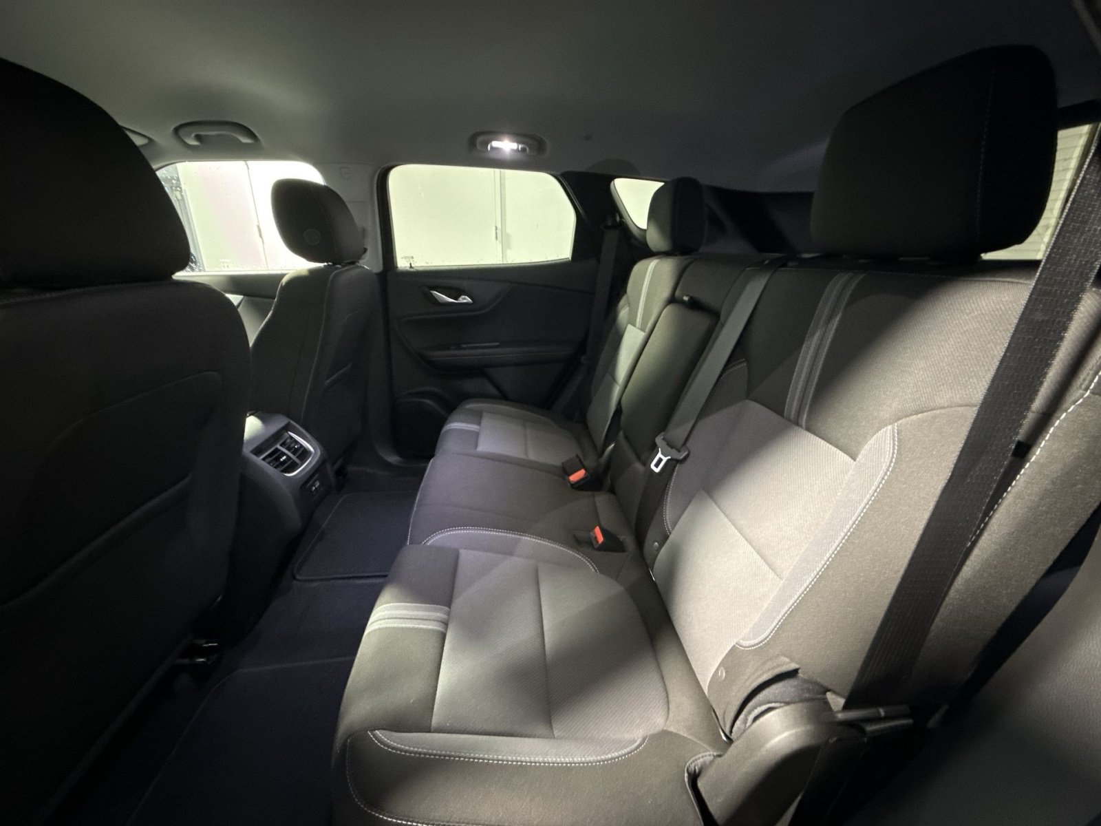 New 2026 Chevrolet Blazer LT w/ Convenience Package FWD image 25