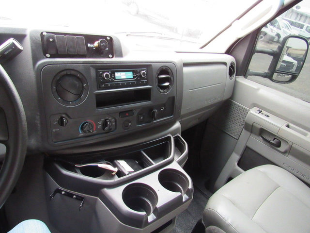 Used 2023 Ford E-450 and Econoline 450 Super Duty w/ Power Windows & Locks Group image 39