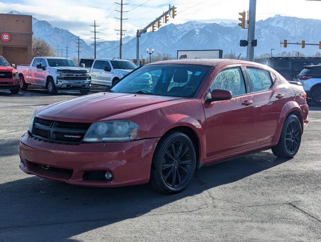 Used 2014 Dodge Avenger SXT w/ Sun/Sound Group FWD image 9