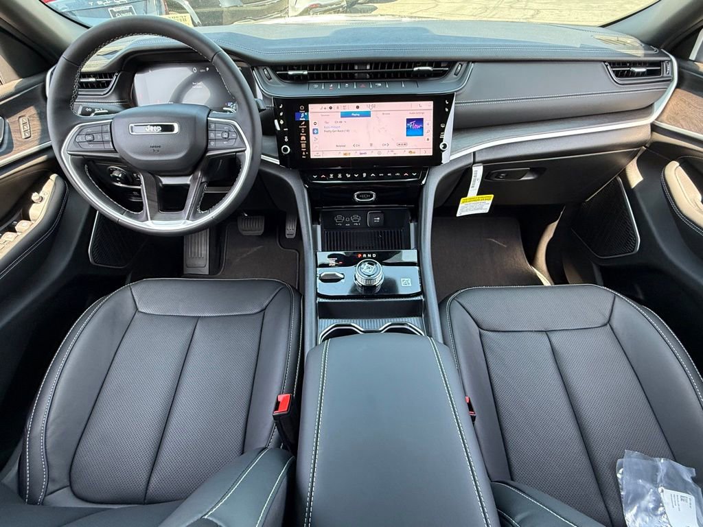 New 2026 Jeep Grand Cherokee Limited Reserve image 29