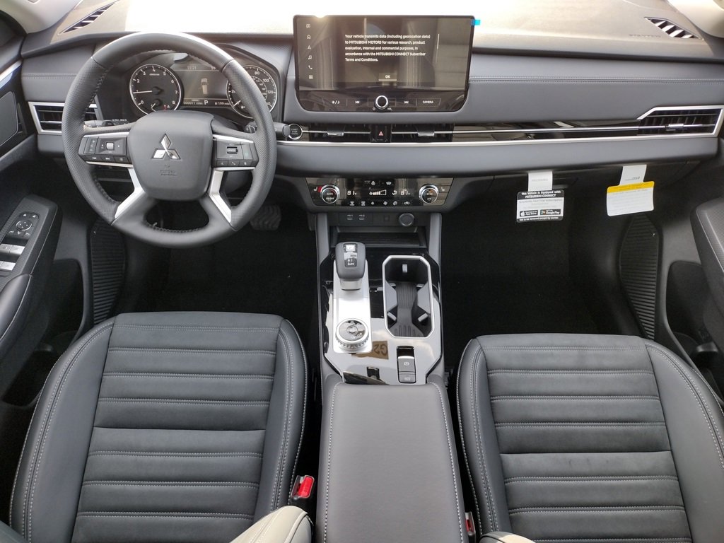 New 2026 Mitsubishi Outlander Trail Edition image 2