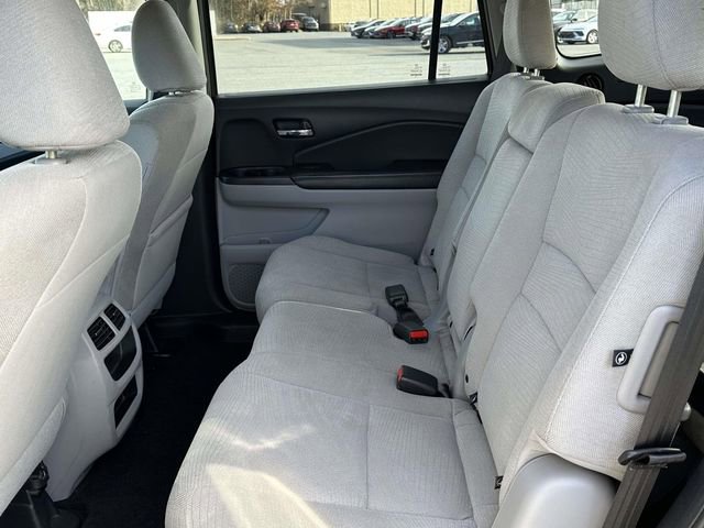 Used 2016 Honda Pilot LX image 13