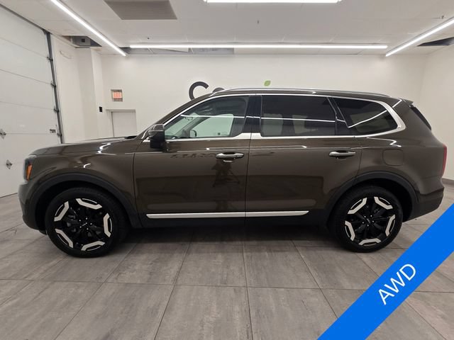 Used 2025 Kia Telluride S AWD/4WD image 2
