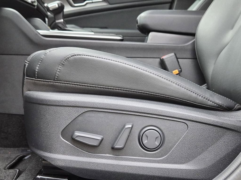 New 2026 Kia Sportage EX w/ EX Panorama Roof Package image 17