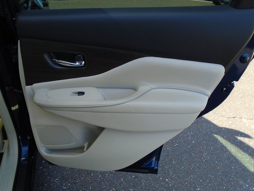 Used 2019 Nissan Murano Platinum AWD/4WD image 9