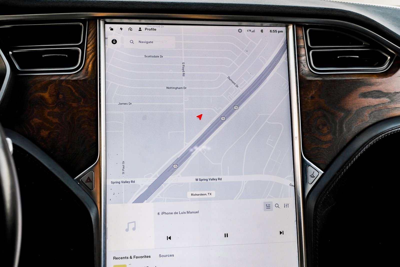 Used 2017 Tesla Model X 75D image 23