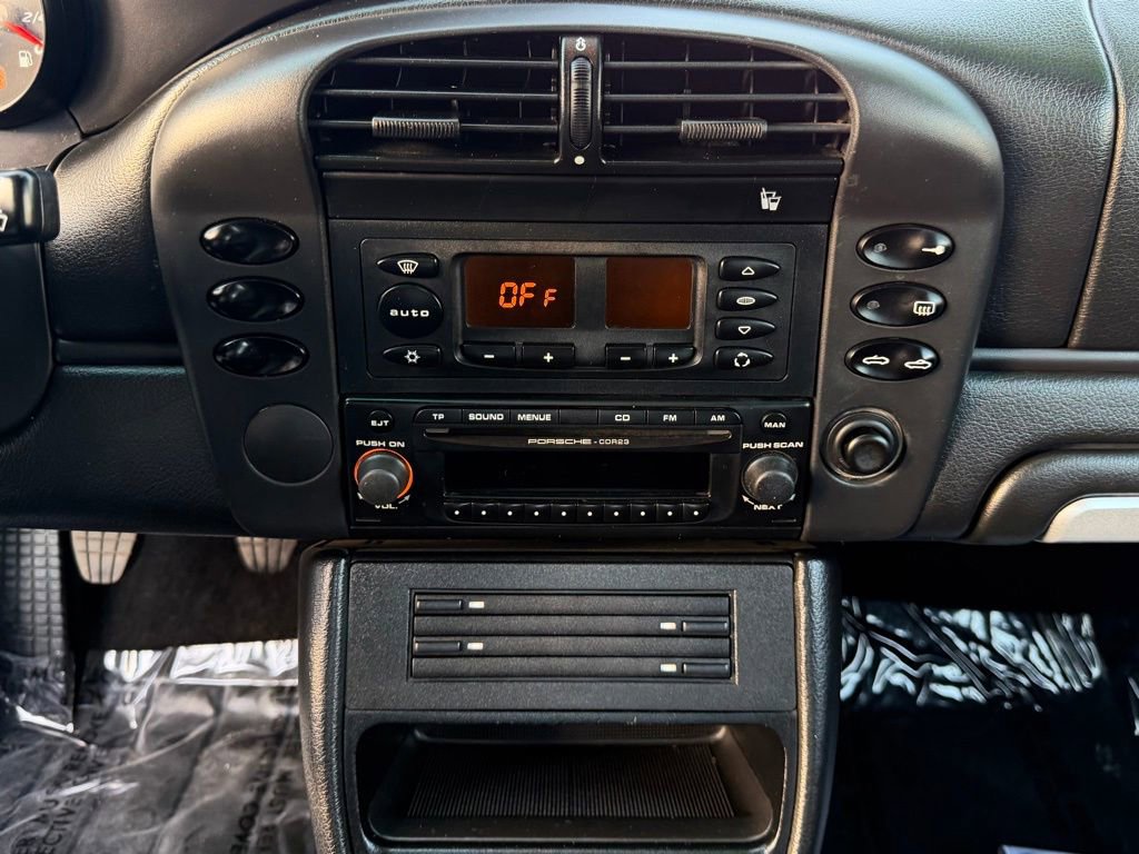 Used 2004 Porsche Boxster image 27