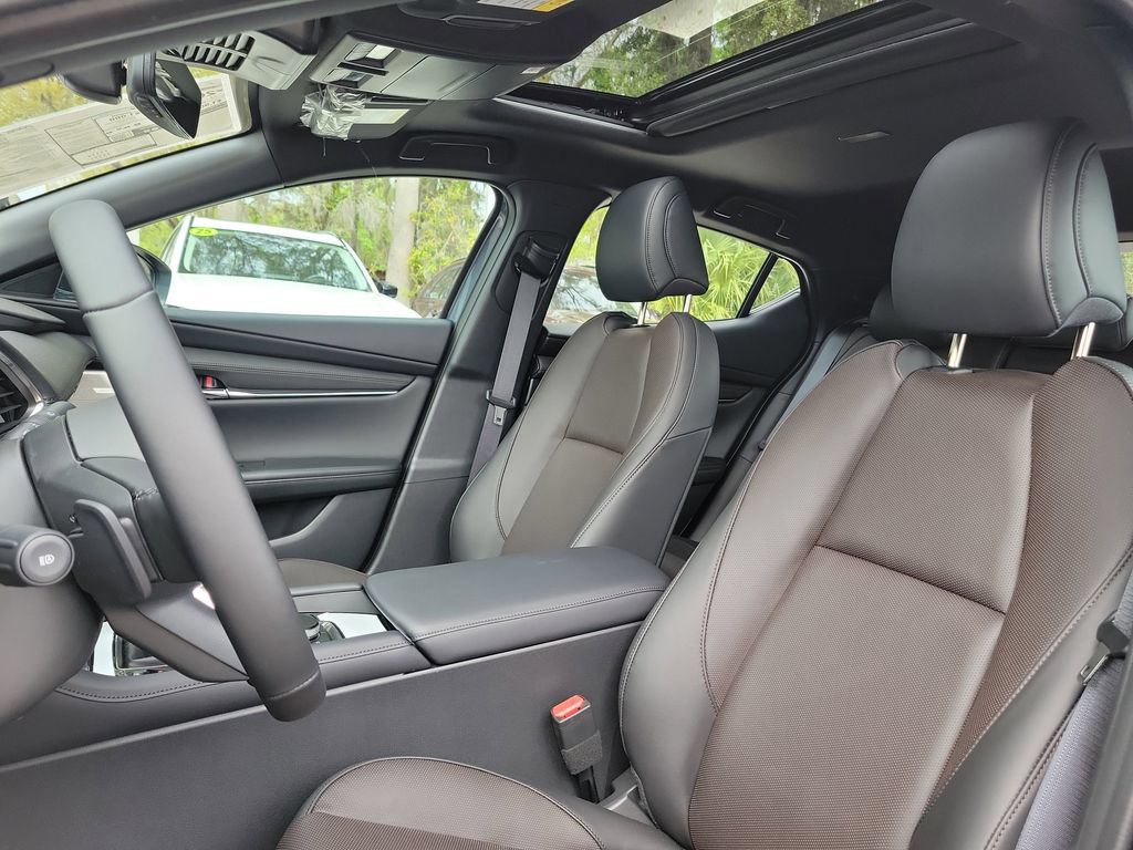 New 2026 MAZDA MAZDA3 Hatchback w/Premium Plus Pkg AWD/4WD image 14