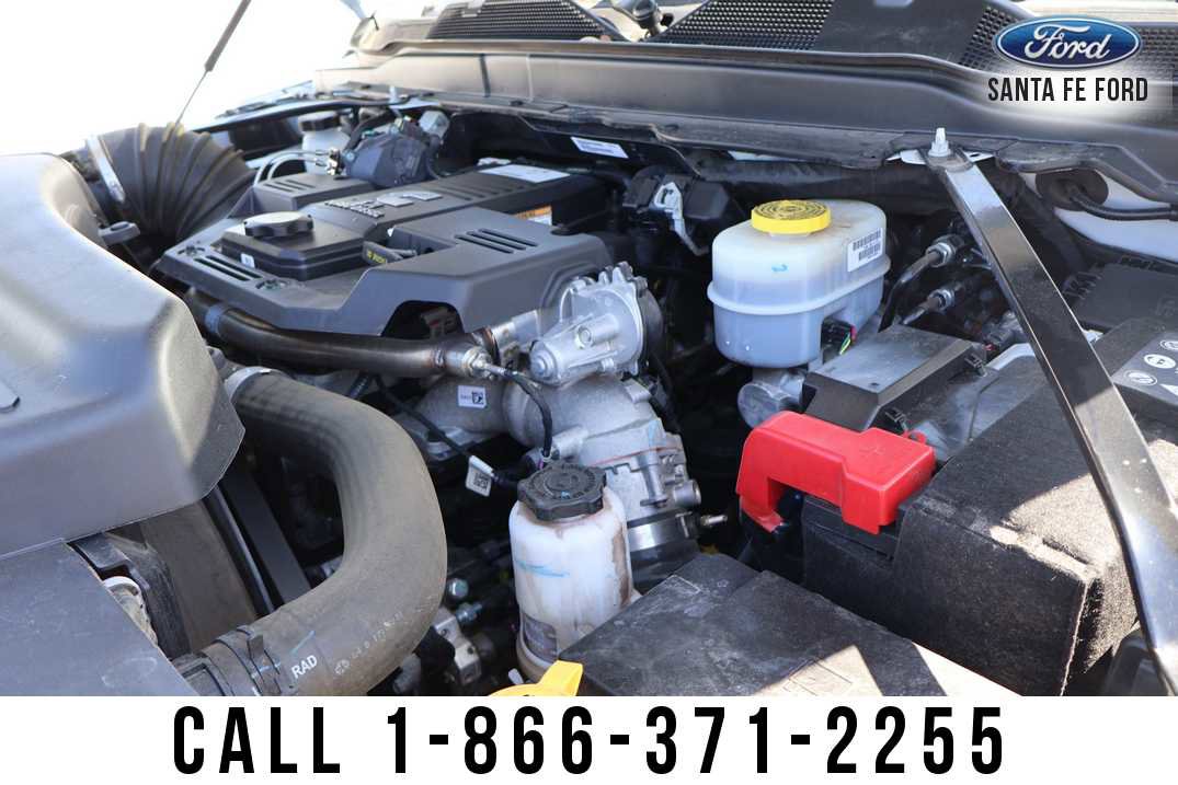 Used 2024 RAM 3500 Tradesman w/ Chrome Appearance Group image 25