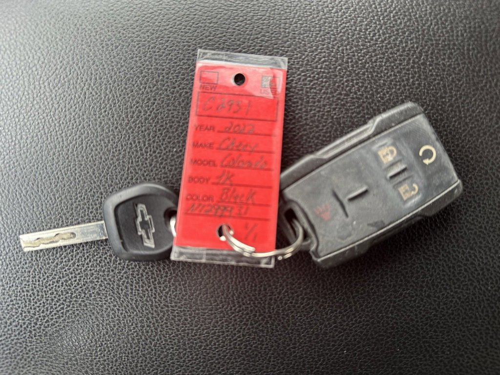 Used 2022 Chevrolet Colorado LT w/ LT Convenience Package image 32