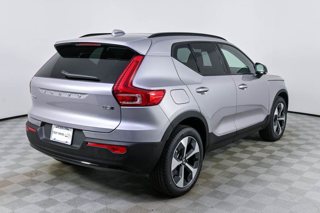 New 2026 Volvo XC40 B5 Plus w/ Protection Package Premier AWD/4WD image 27