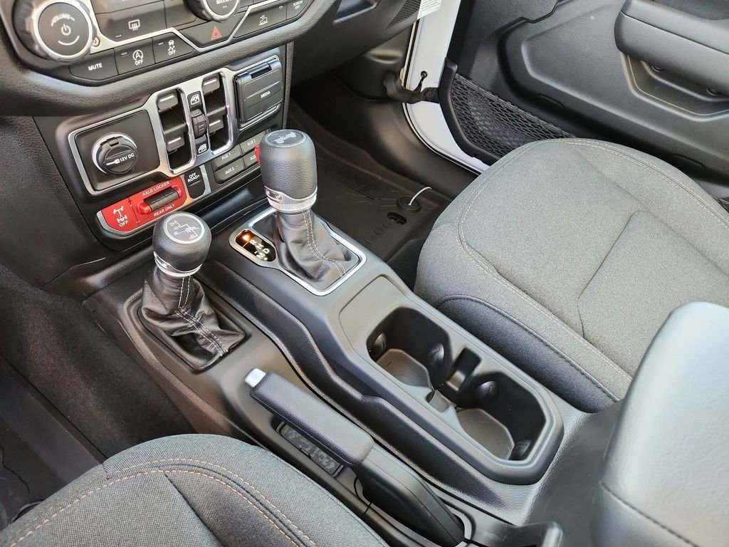 New 2026 Jeep Wrangler Unlimited Sport AWD/4WD image 25