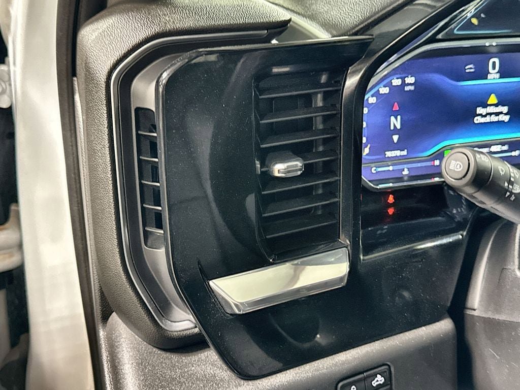 Used 2023 Chevrolet Silverado 1500 LTZ w/ LTZ Convenience Package II AWD/4WD image 15