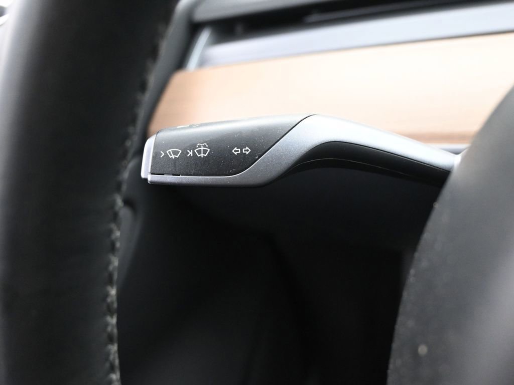 Used 2018 Tesla Model 3 Mid Range image 20