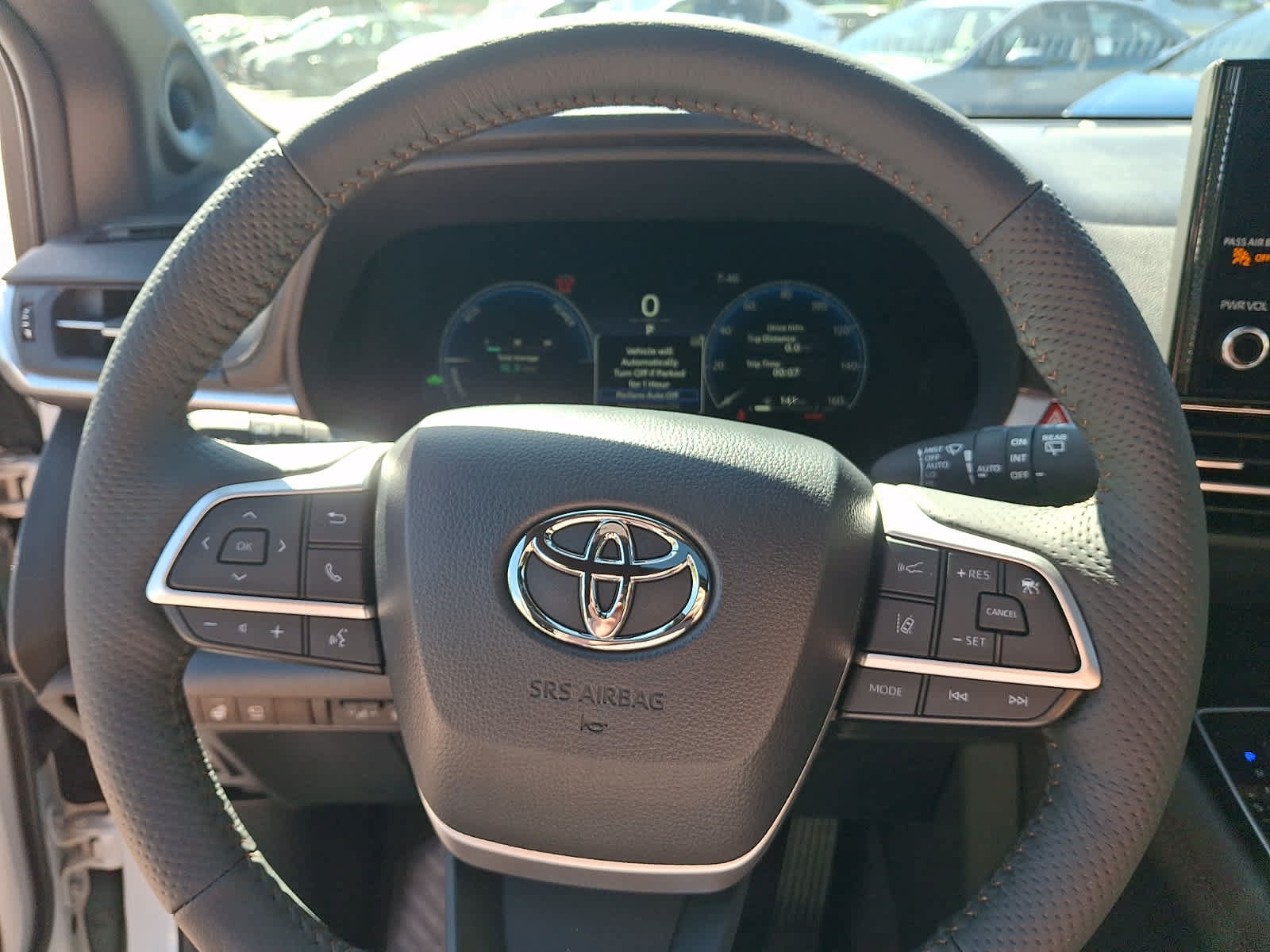 New 2026 Toyota Sienna Platinum AWD/4WD image 18