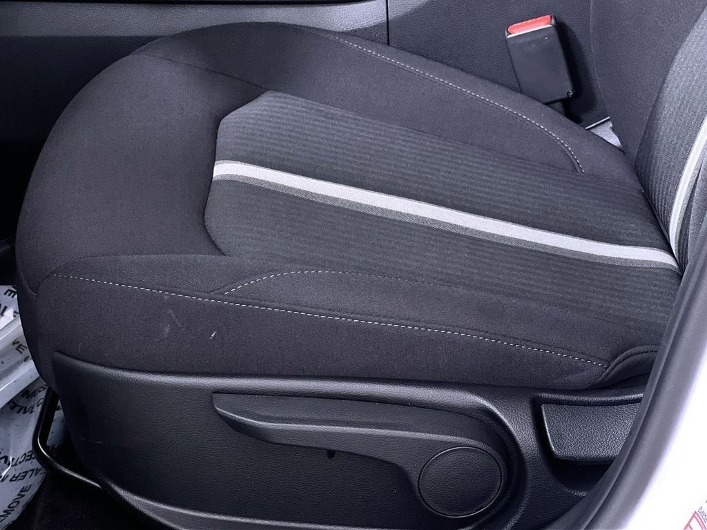 Used 2025 Hyundai Sonata SE image 14