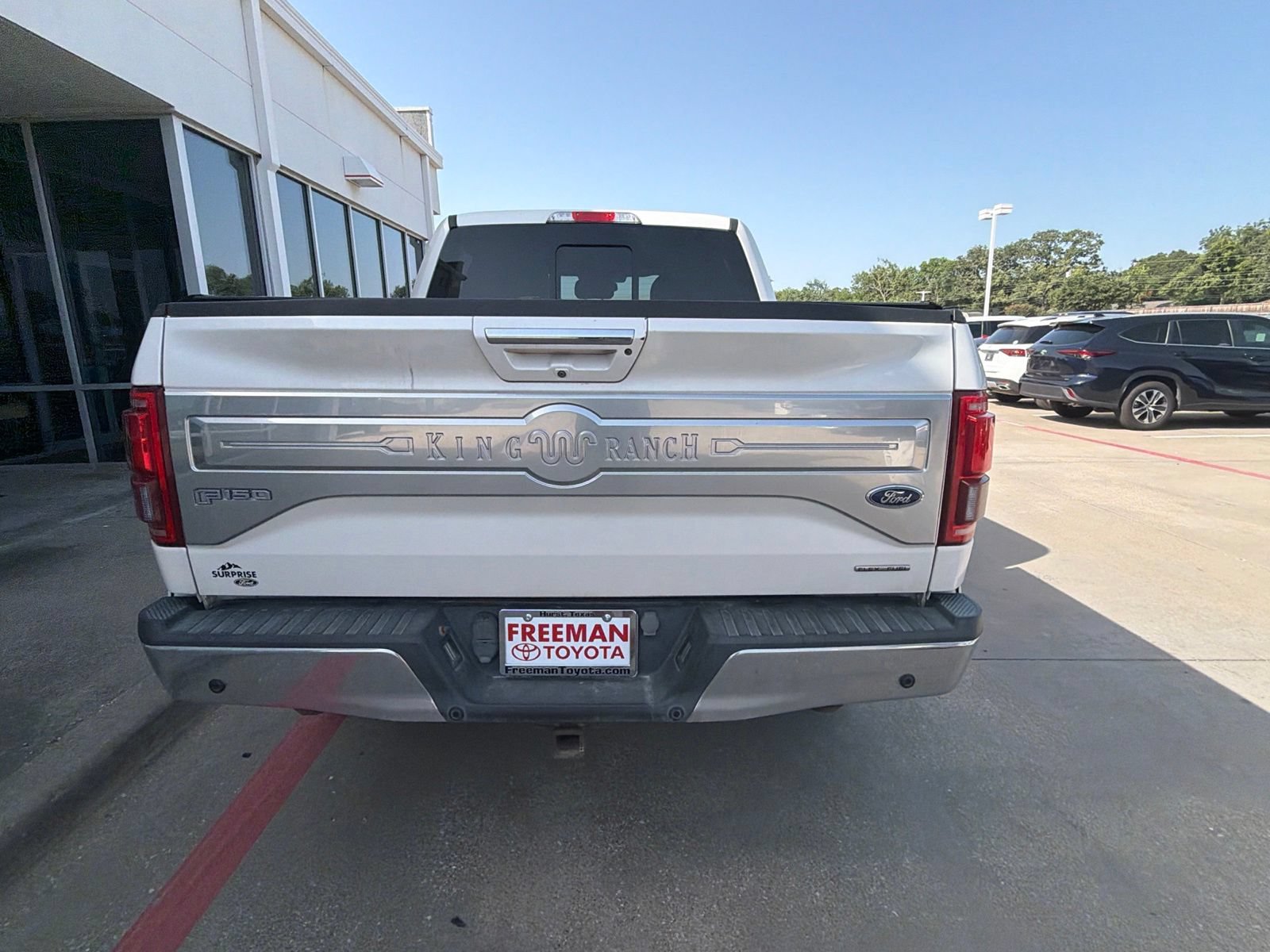 Used 2016 Ford F150 King Ranch w/ Equipment Group 601A Luxury AWD/4WD image 7