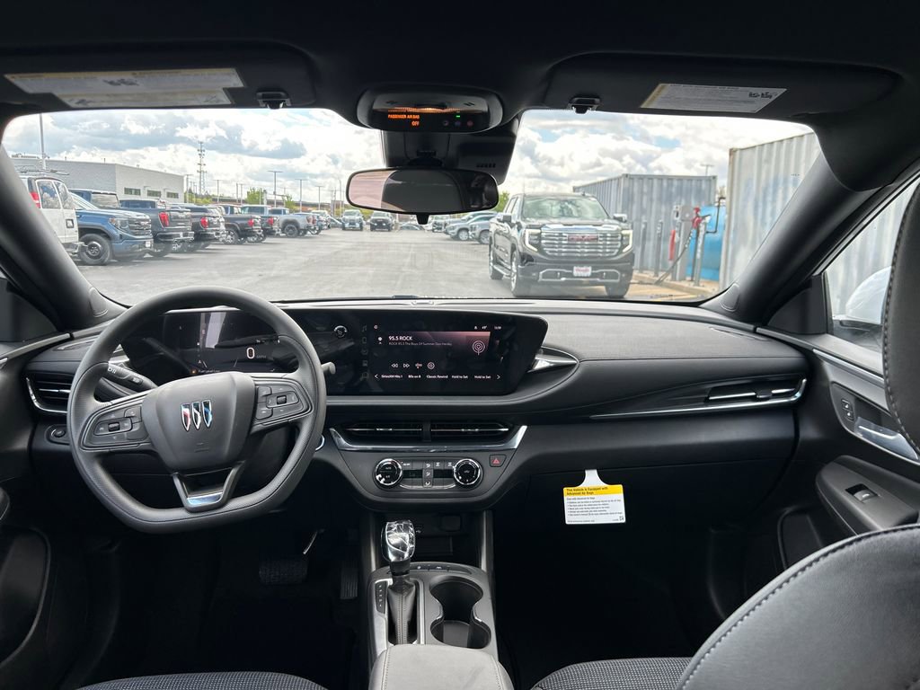 New 2026 Buick Envista Preferred FWD image 30