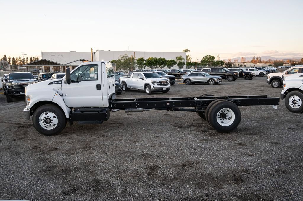 New 2025 Ford F650 2WD Regular Cab Super Duty image 4