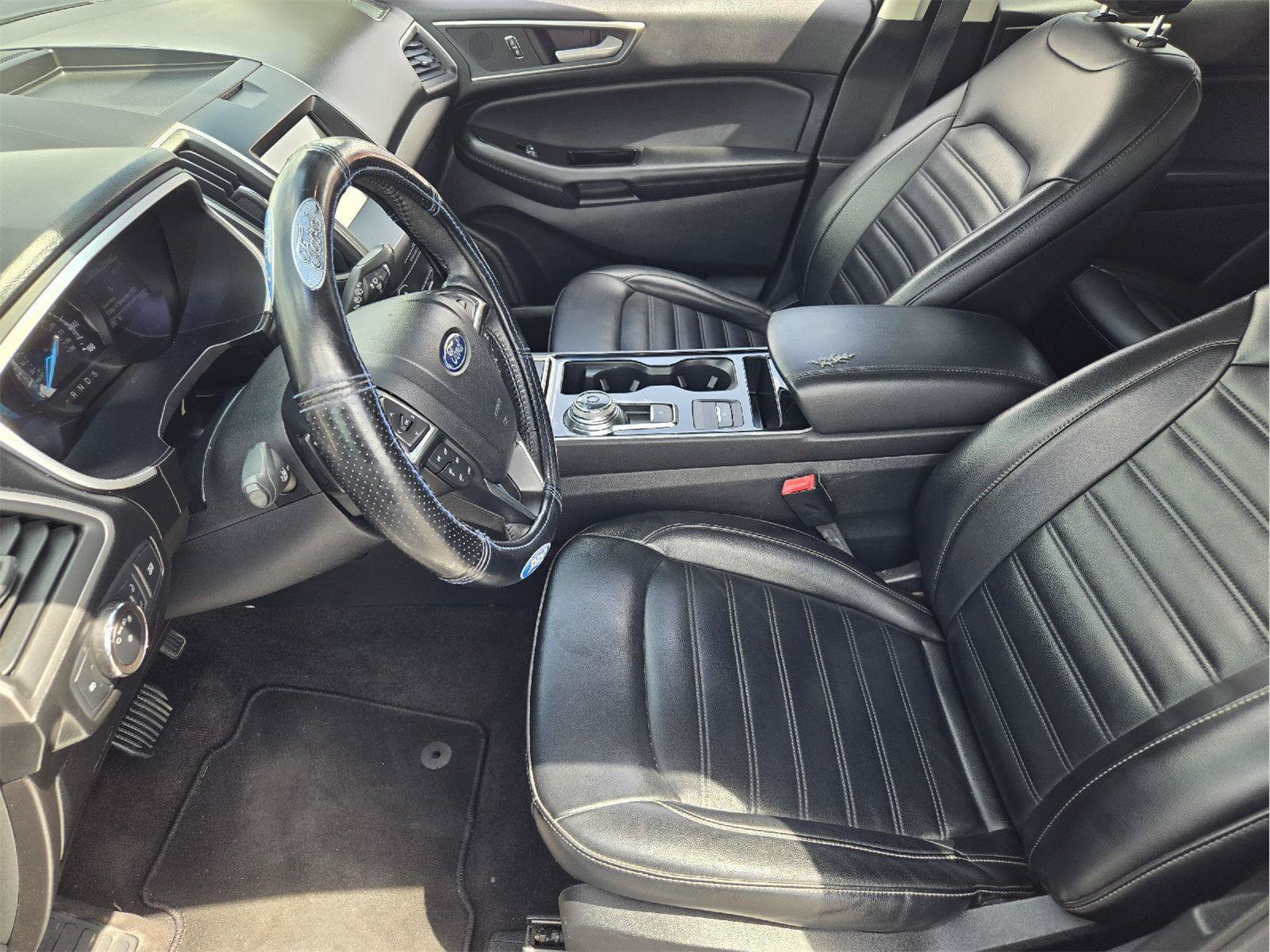 Used 2020 Ford Edge SEL AWD/4WD image 13