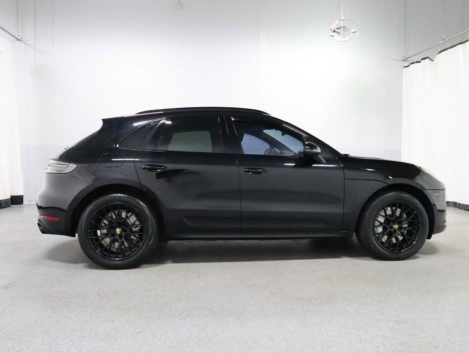 Used 2020 Porsche Macan GTS AWD/4WD image 9