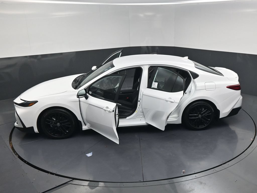 New 2026 Toyota Camry SE FWD image 24