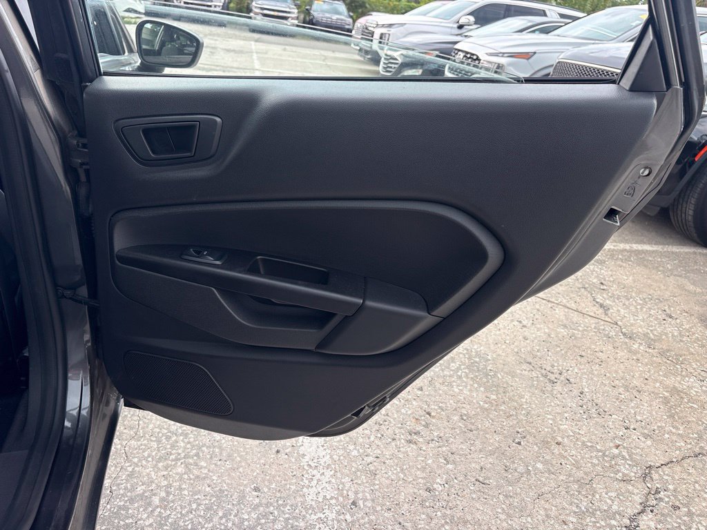 Used 2017 Ford Fiesta SE FWD image 17