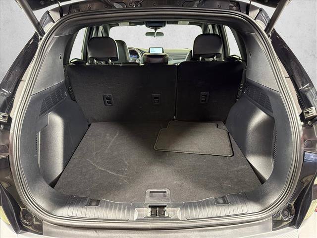 Used 2025 Ford Escape ST-Line Select AWD/4WD image 18