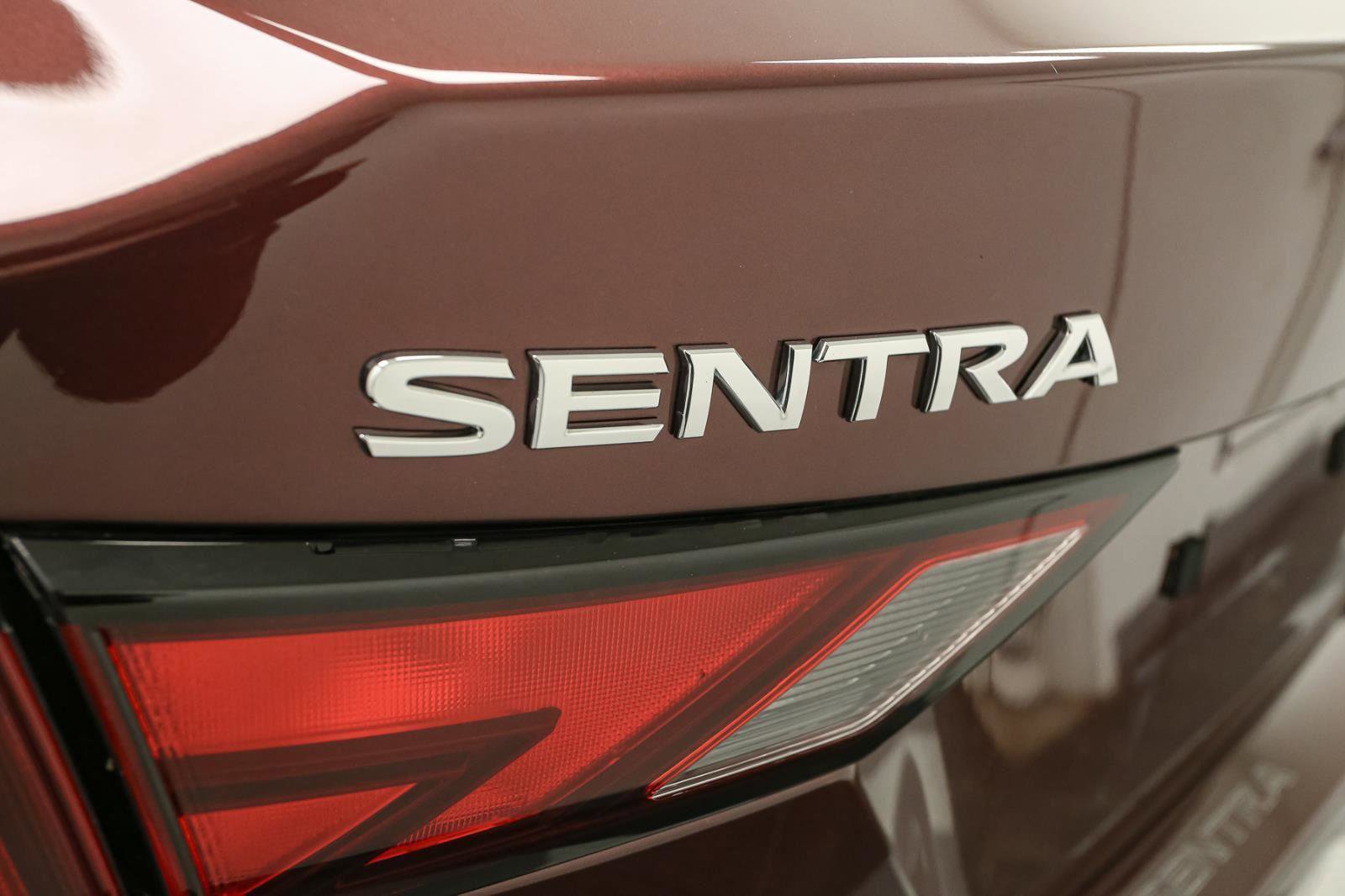 Used 2021 Nissan Sentra SV image 10