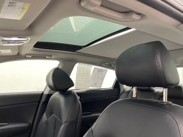 Used 2020 Kia Optima SE image 8