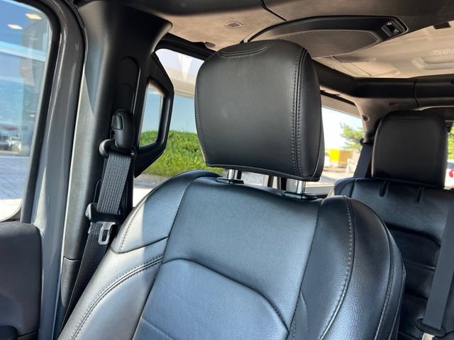 Certified 2021 Jeep Wrangler Unlimited Sahara AWD/4WD image 19