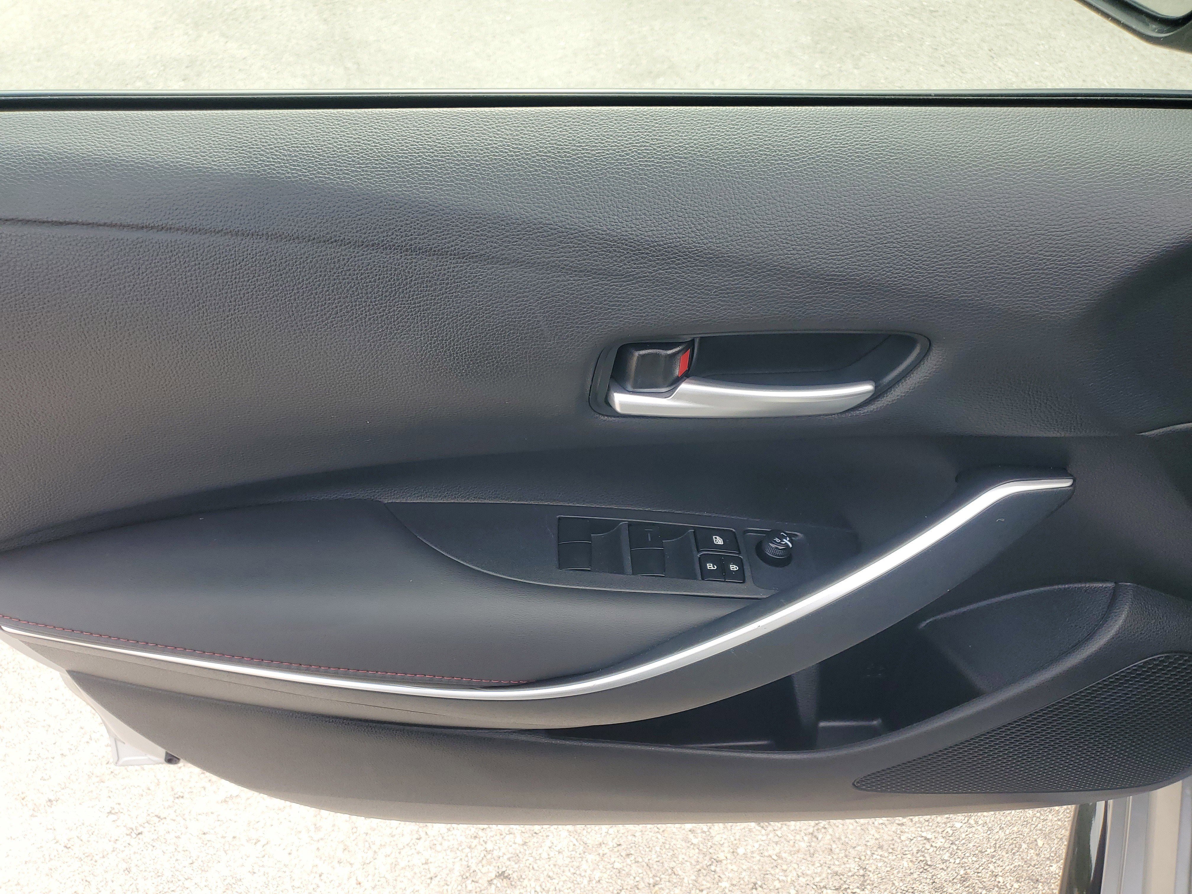 Used 2023 Toyota Corolla SE FWD image 18