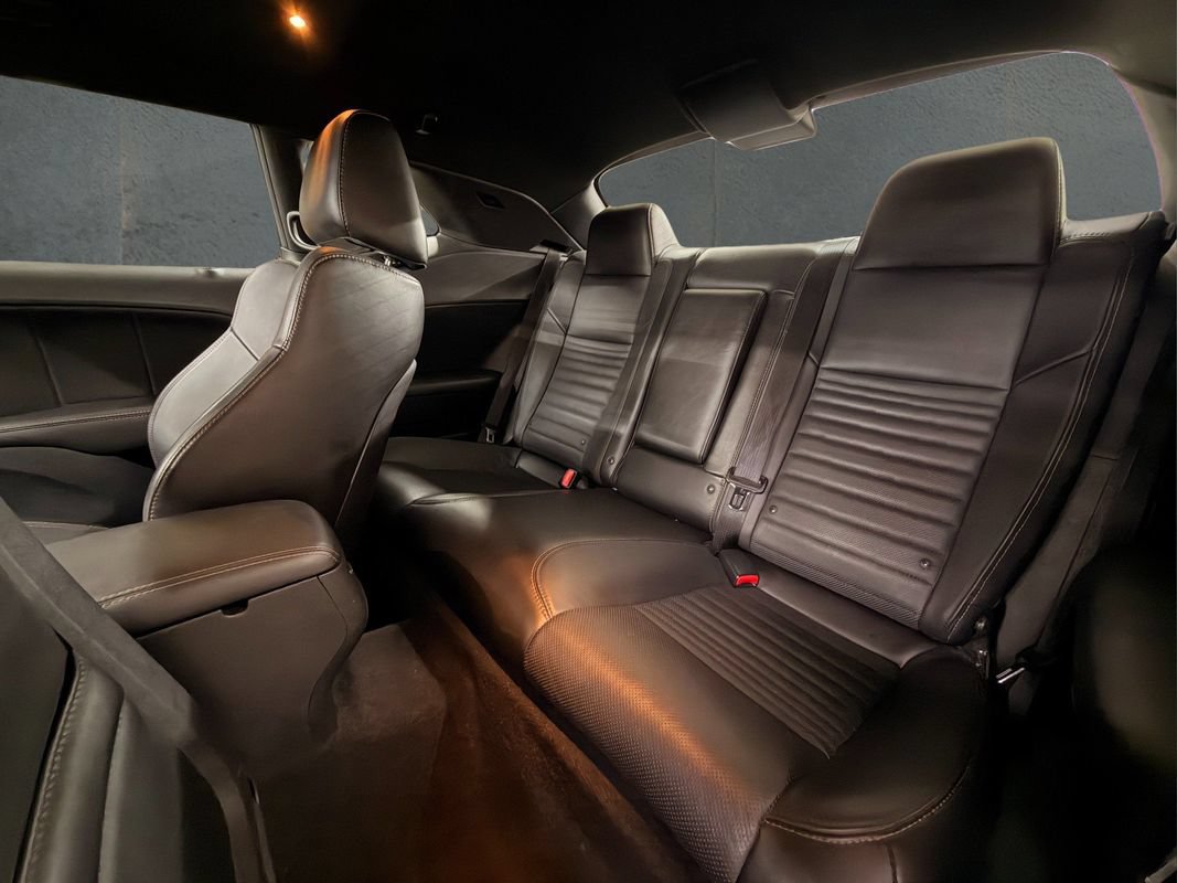 Used 2016 Dodge Challenger R/T Scat Pack RWD image 28