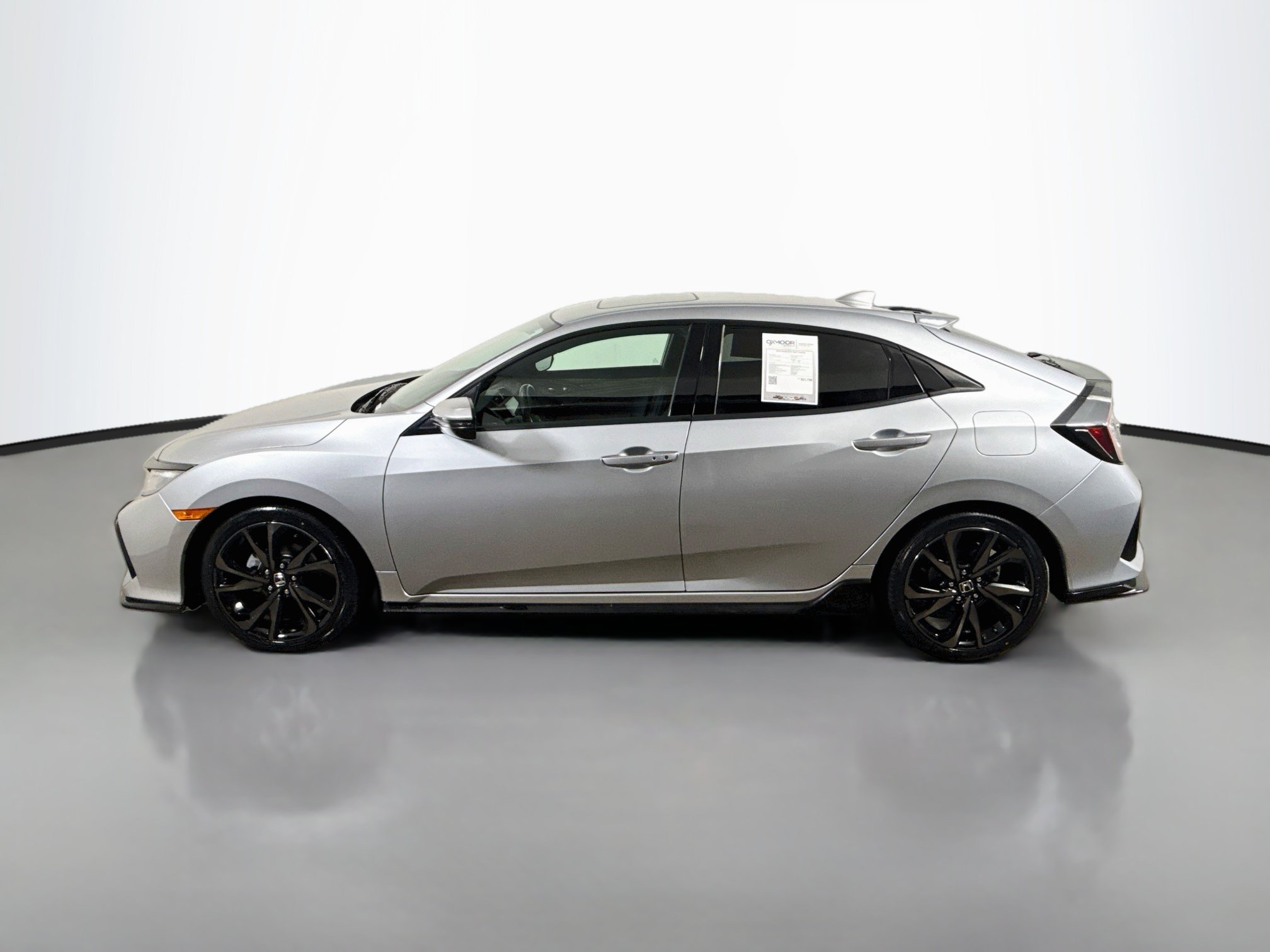 Used 2018 Honda Civic Sport Touring image 4