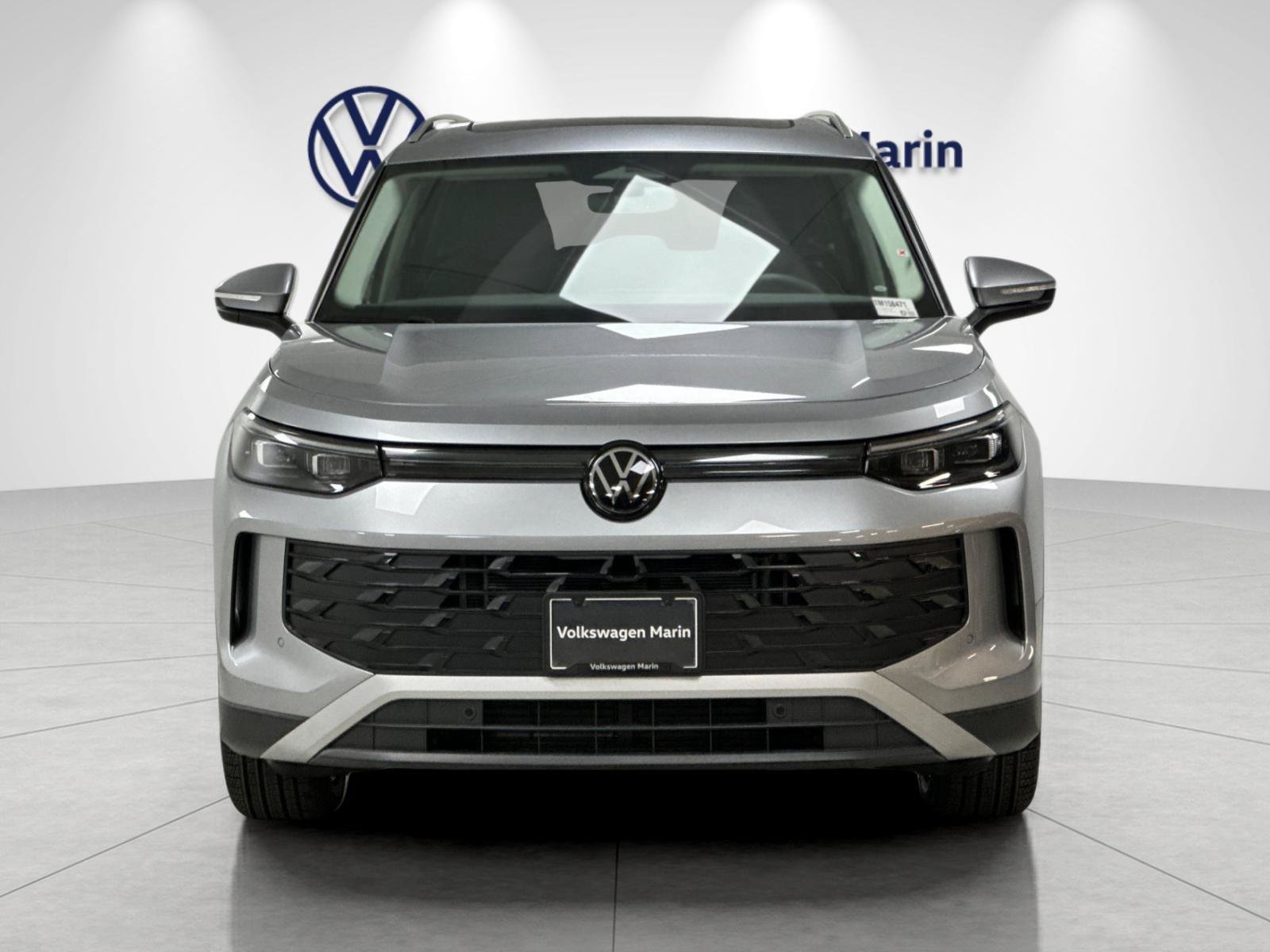 New 2026 Volkswagen Tiguan SE FWD image 8