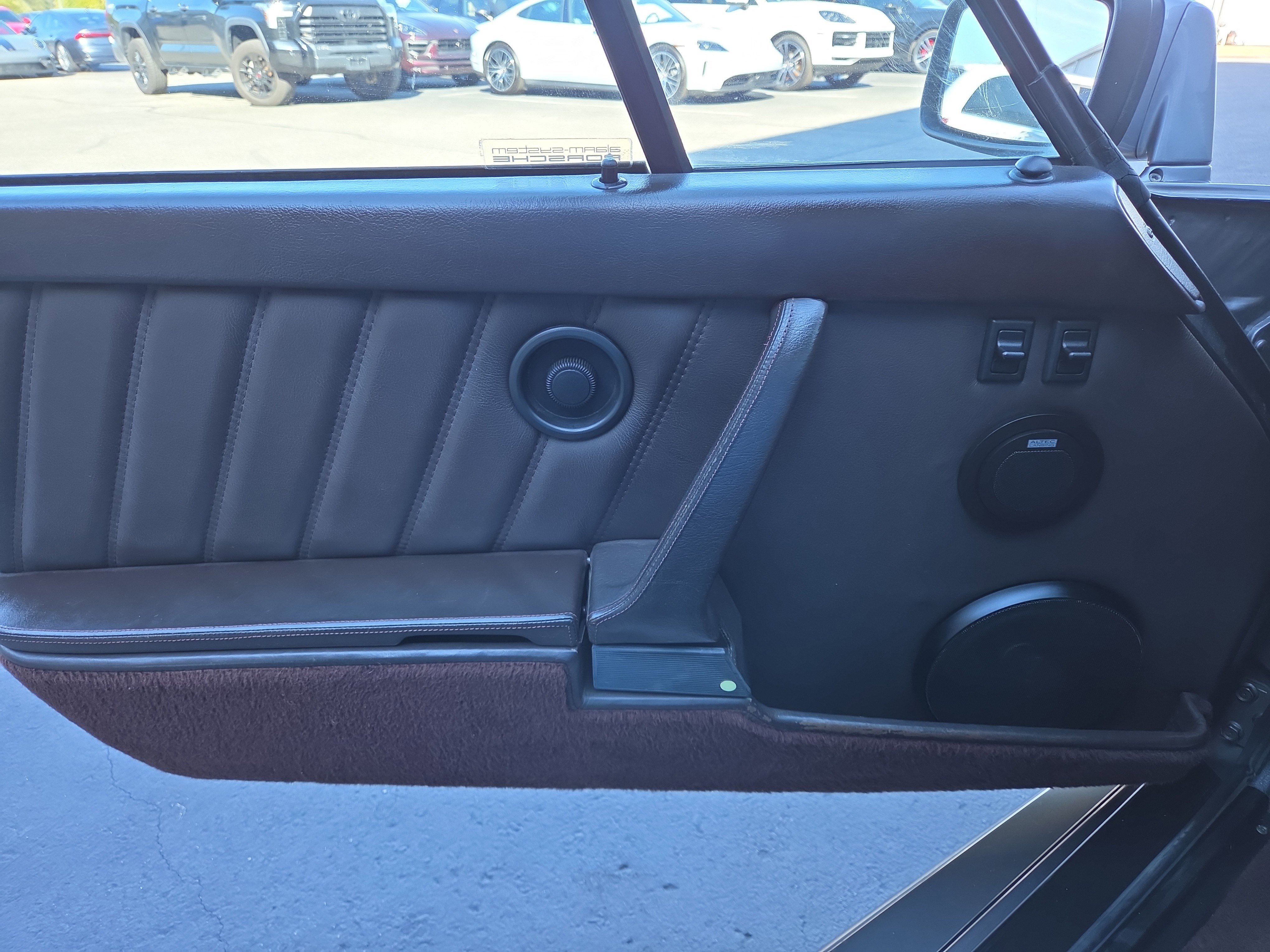 Used 1988 Porsche 911 Carrera image 14