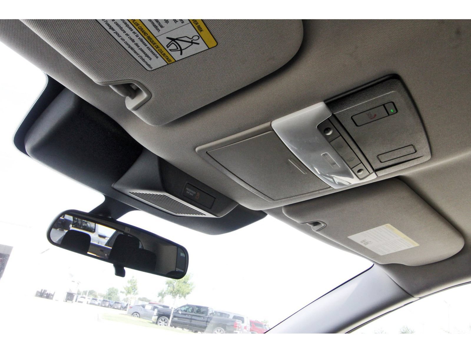 Used 2024 Nissan Pathfinder SV FWD image 24