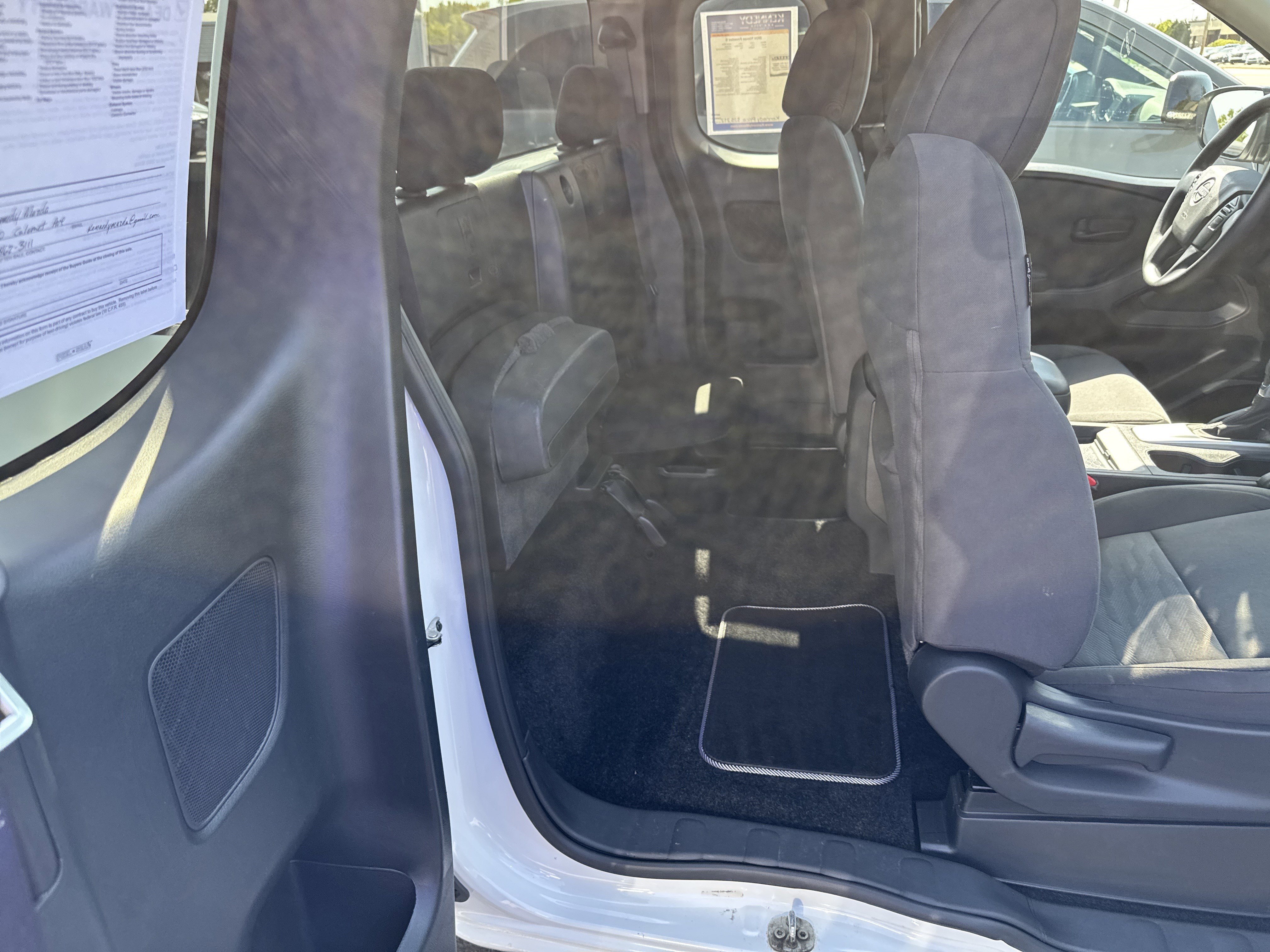 Used 2024 Nissan Frontier S w/ S Utility Package image 51