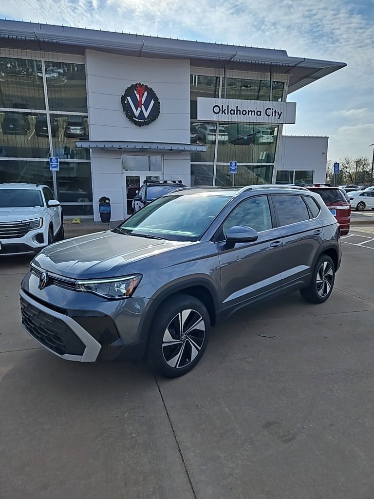 New 2026 Volkswagen Taos SE