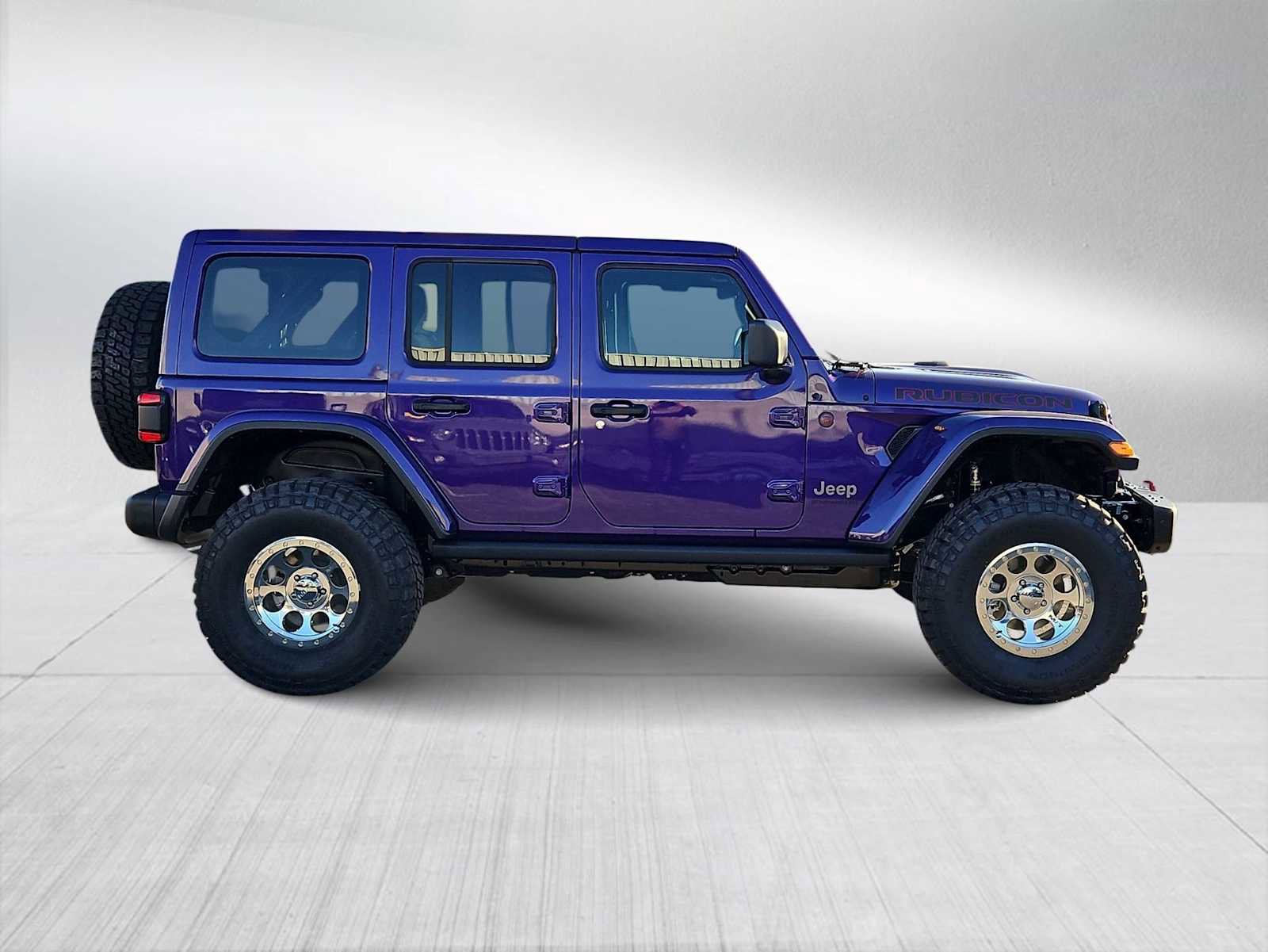 New 2026 Jeep Wrangler Unlimited Rubicon w/ Steel Bumper Group image 9