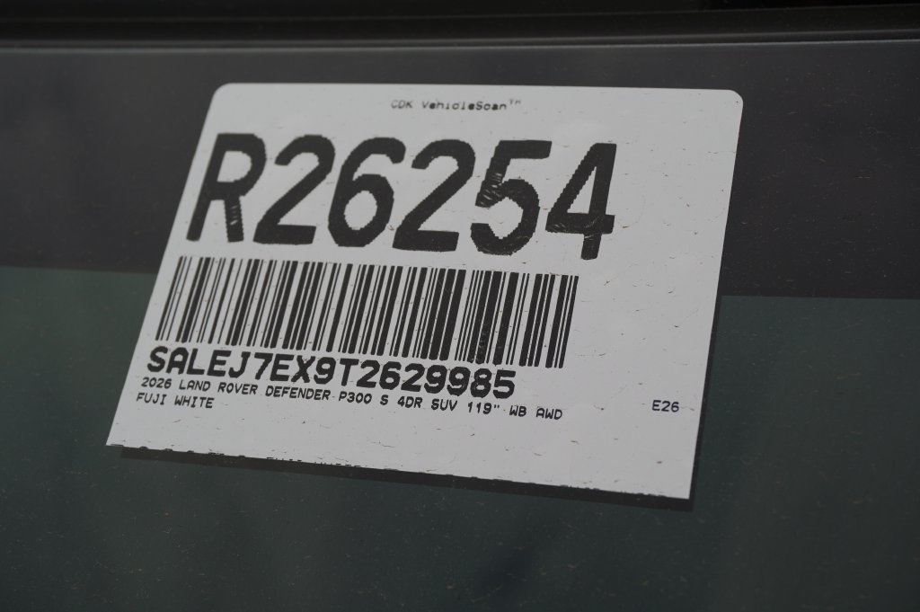 Used 2026 Land Rover Defender 110 S AWD/4WD image 30