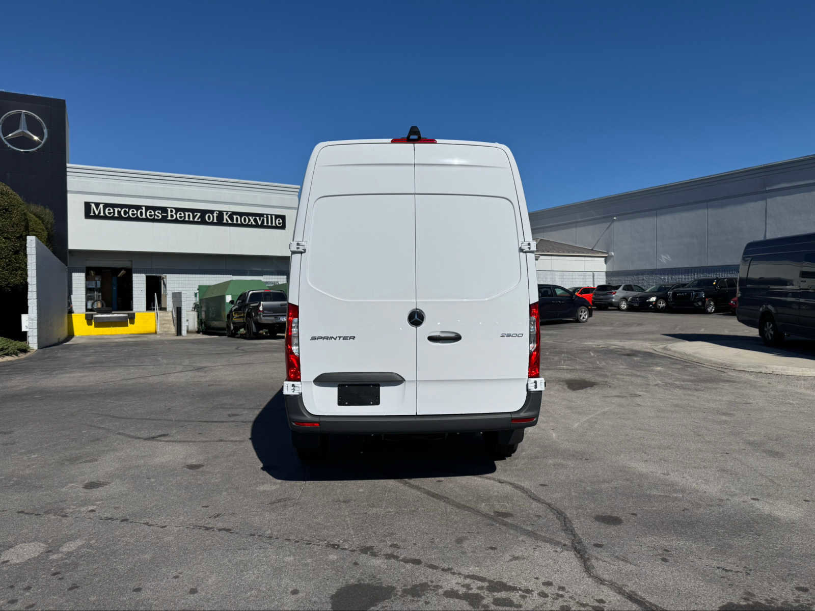 Used 2025 Mercedes-Benz Sprinter 2500 image 5