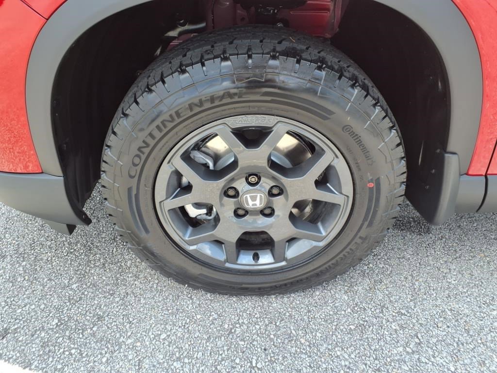 New 2025 Honda Pilot TrailSport image 13