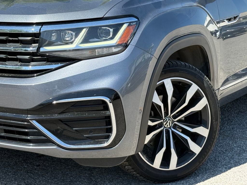 Used 2022 Volkswagen Atlas SEL Premium image 2