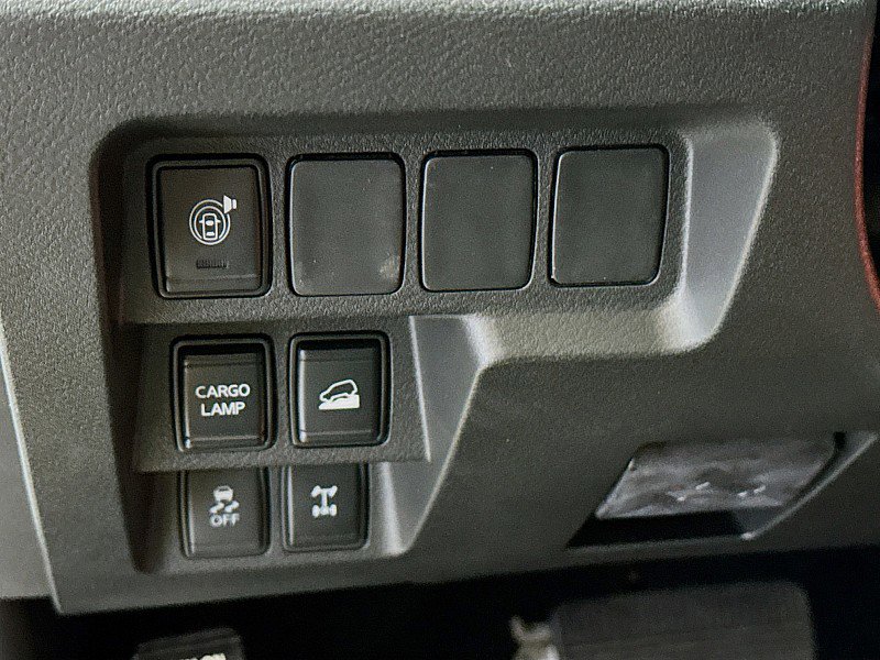 New 2025 Nissan Frontier PRO-4X image 10